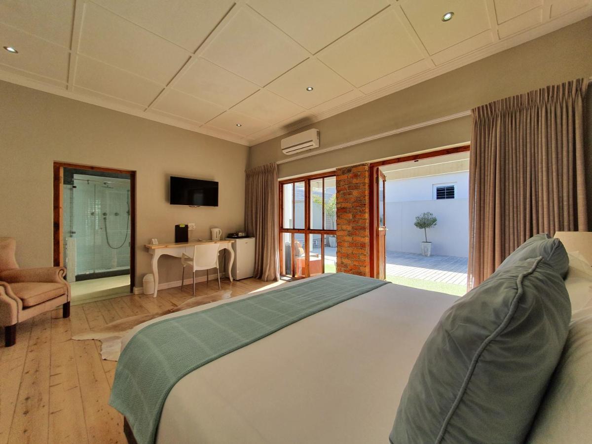 Two Fat Owls Guesthouse จอร์จ ภายนอก รูปภาพ