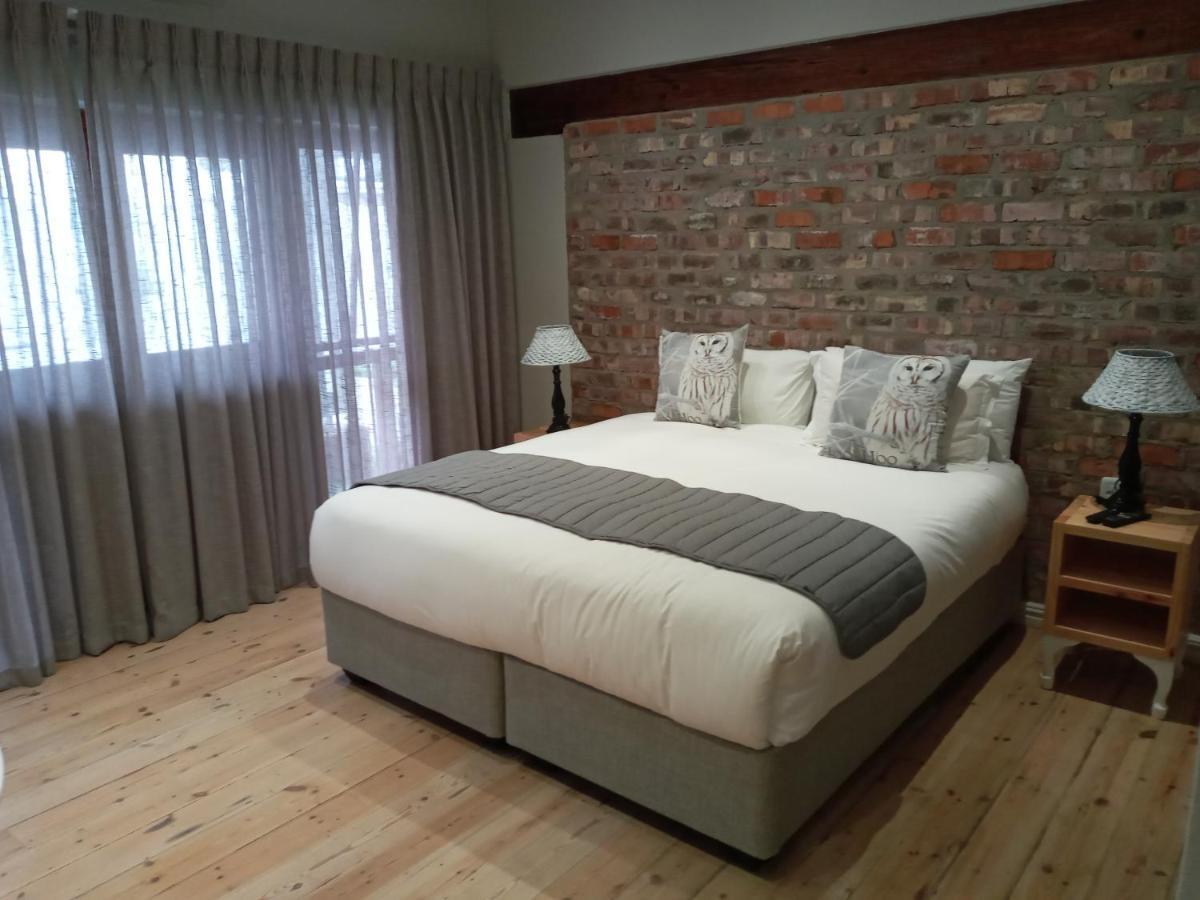 Two Fat Owls Guesthouse จอร์จ ภายนอก รูปภาพ